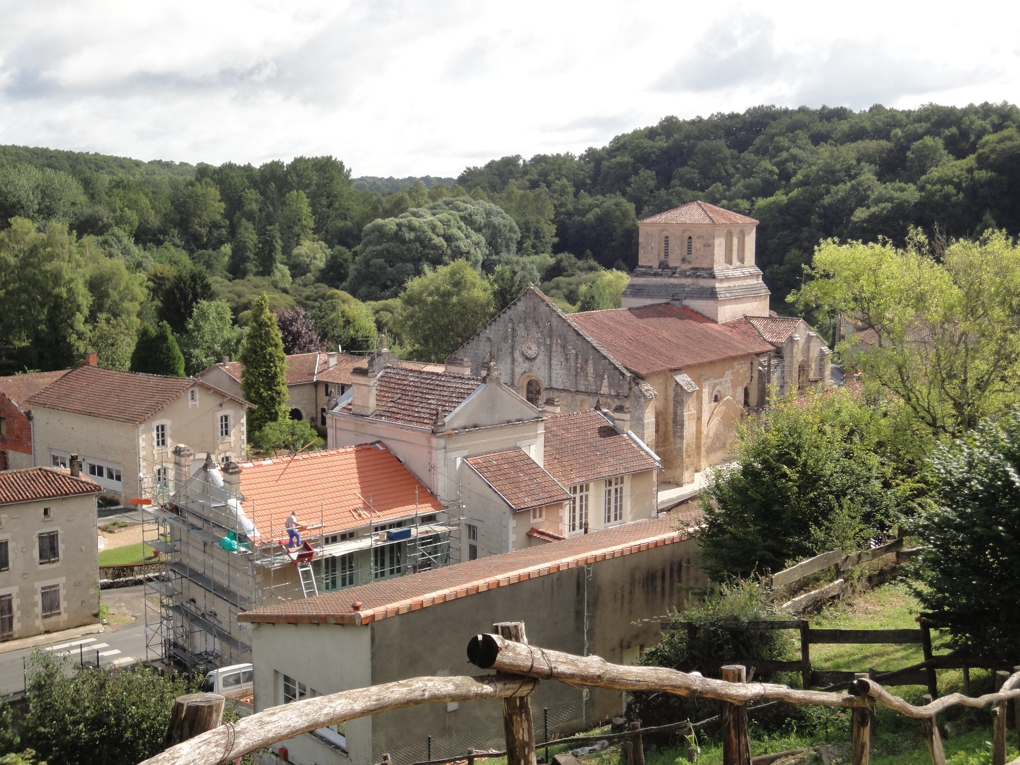 bourg de Cellefrouin