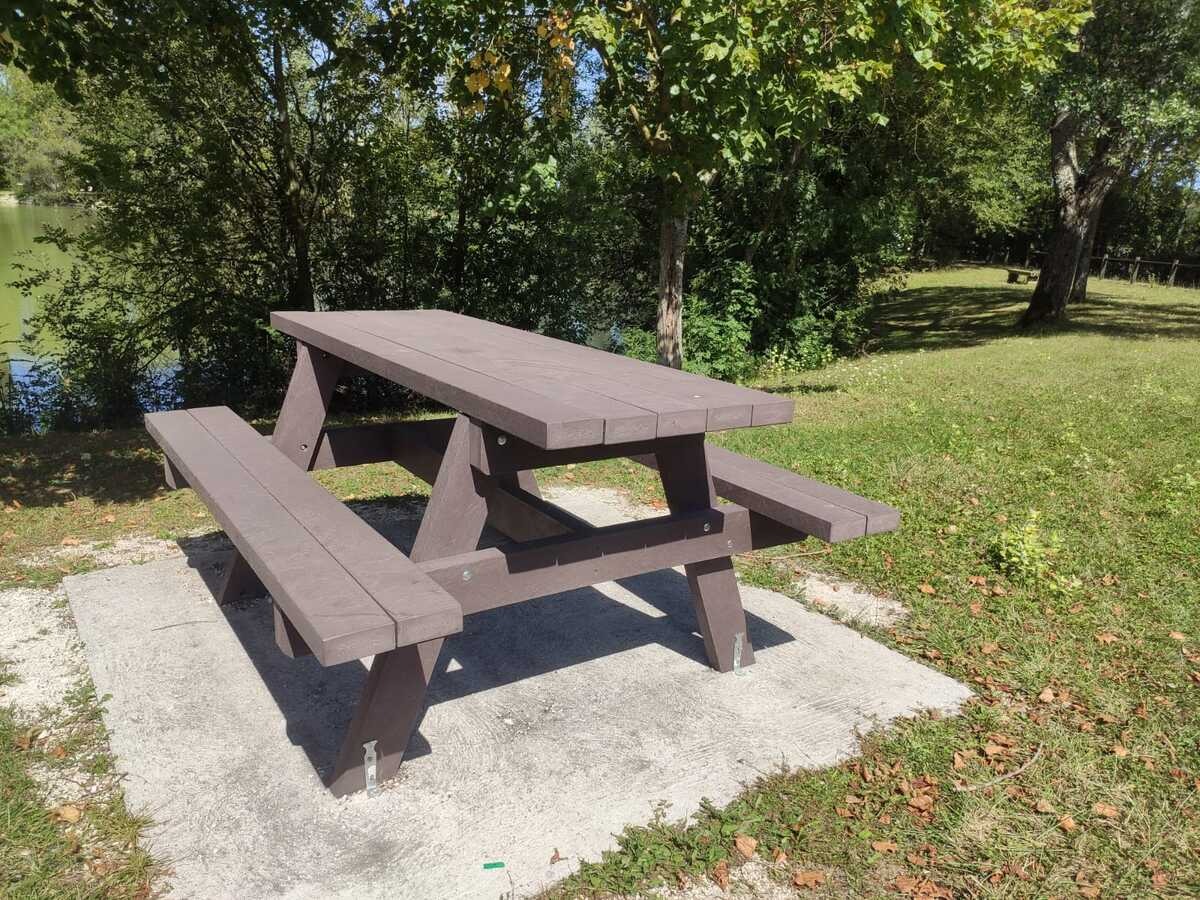 Aire de Pique nique de Villefagnan, en Nord Charente