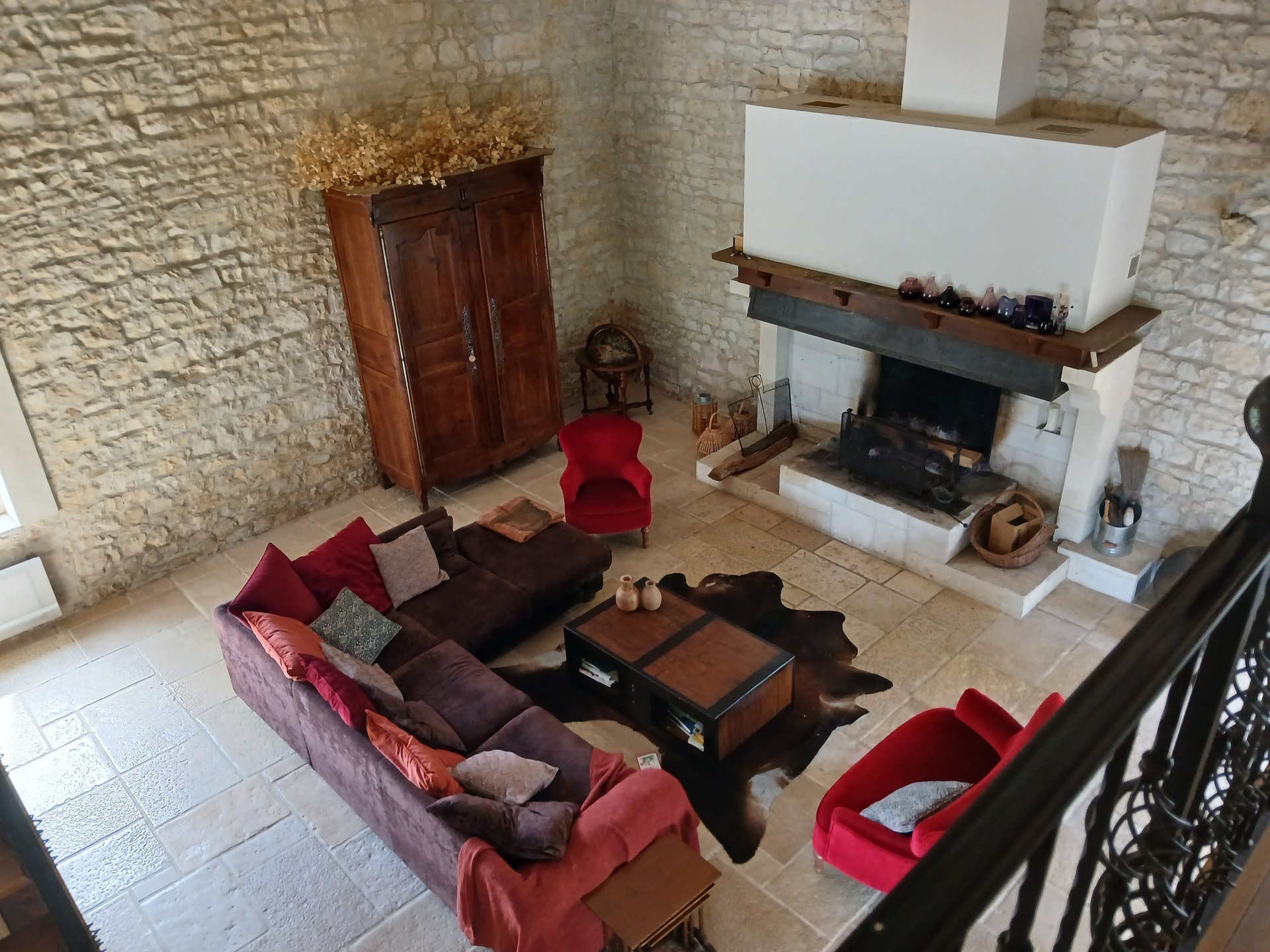 Vue sur le salon