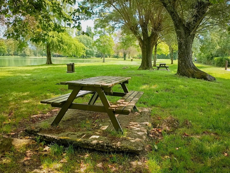Aire de pique nique_Les Gours