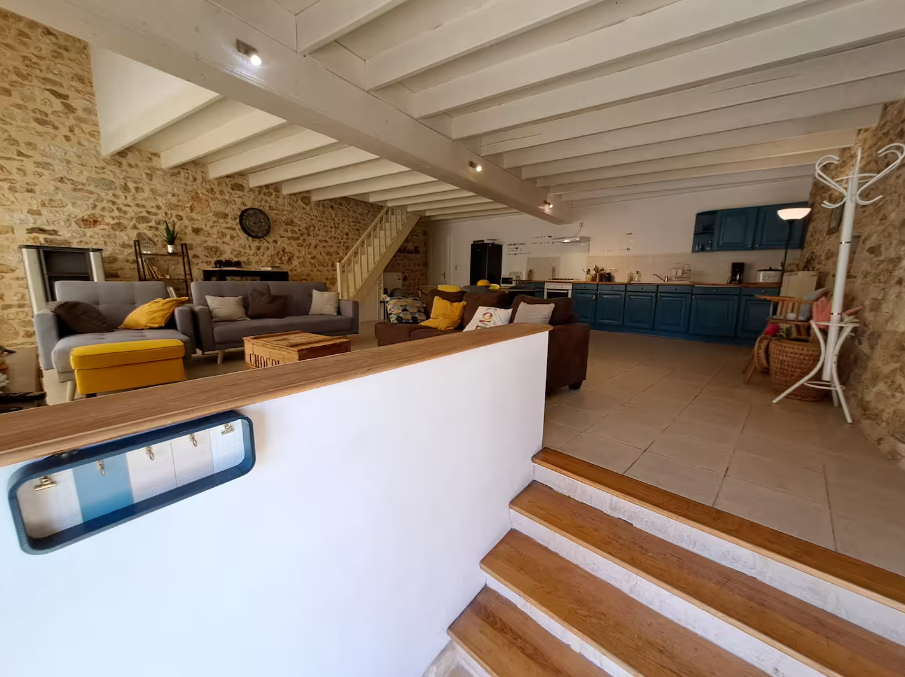 Salon, salle à manger, cuisine