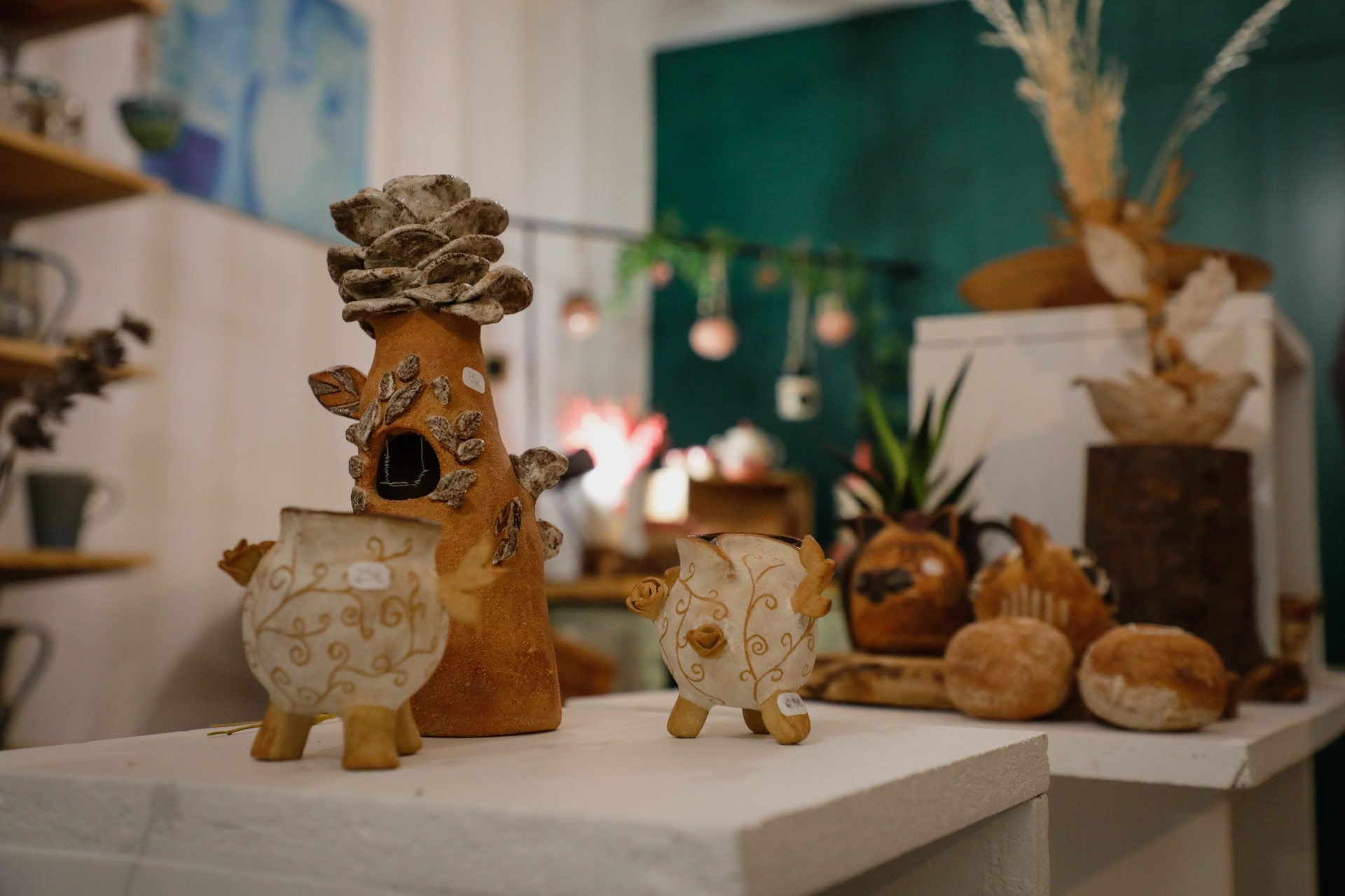 Poteries de la boutique artisanale Au gres des vents de Tusson