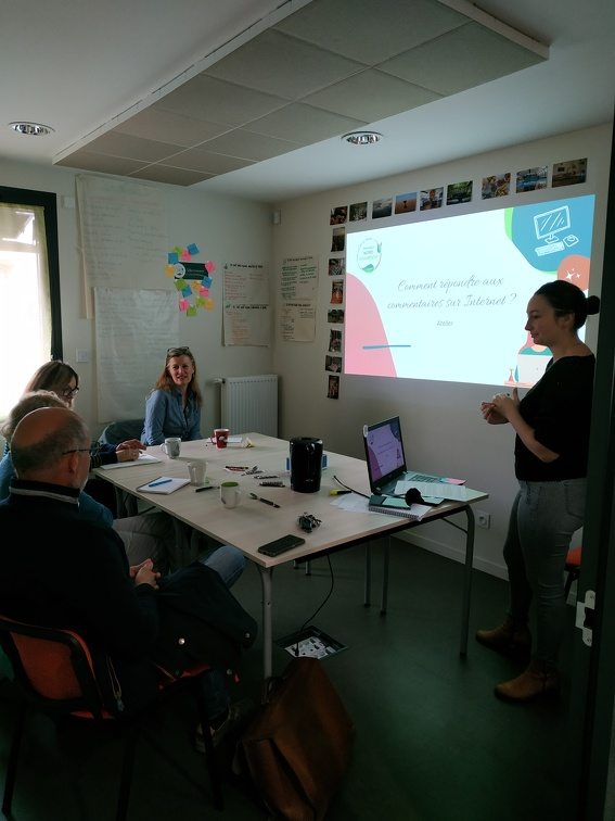 Atelier pour les prestataires comment répondre aux avis sur Internet par l'Office de tourisme du Nord Charente