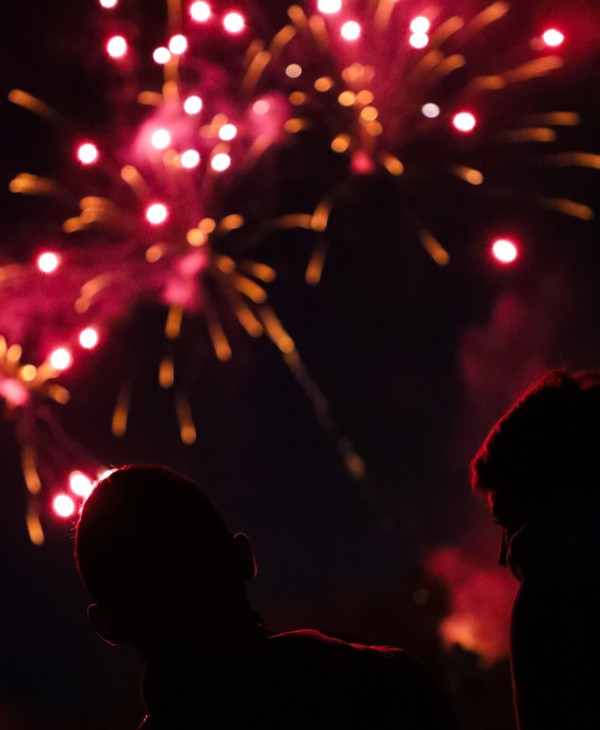 🎆 FEUX DARTIFICE 🎇
Certains...