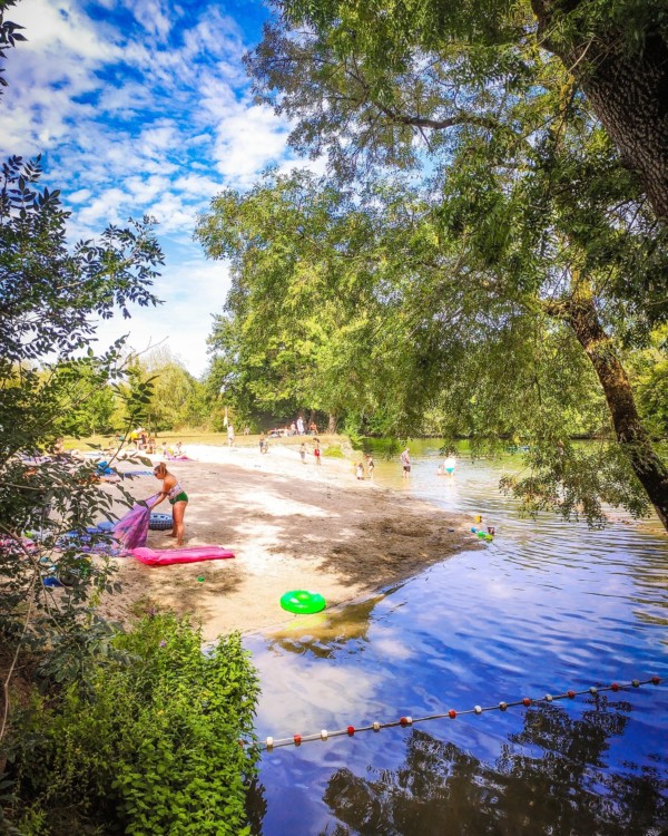 [Zoom sur la baignade Le Portal à La...